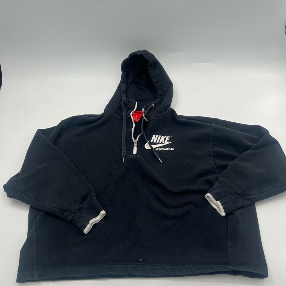 Nike Black and White Cropped Mock Neck Hoodie Women’s